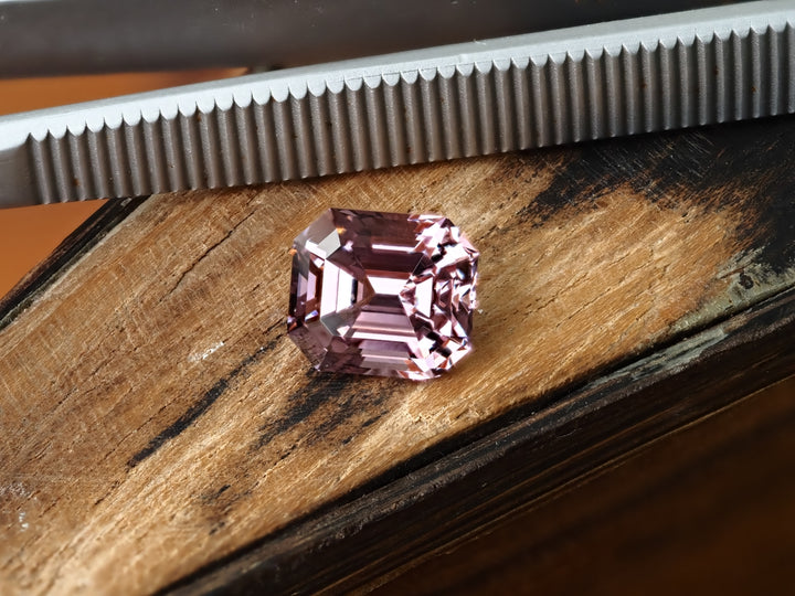 Purple Spinel 4.45 CT