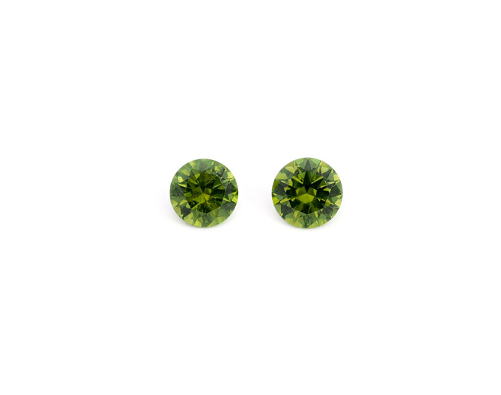 DEMANTOID GARNET 2.56 CT/2