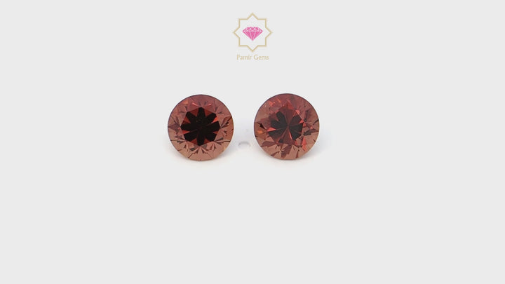 Color Change Garnet 6.44 CT / 2