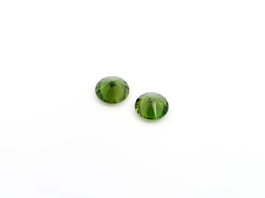 DEMANTOID GARNET 2.49 CT/2