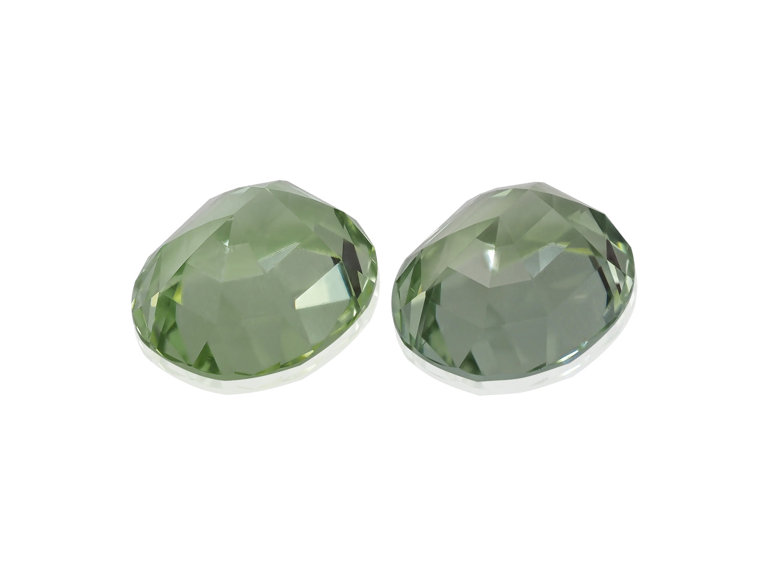 OLIVE TOURMALINE 7.64 CT / 2