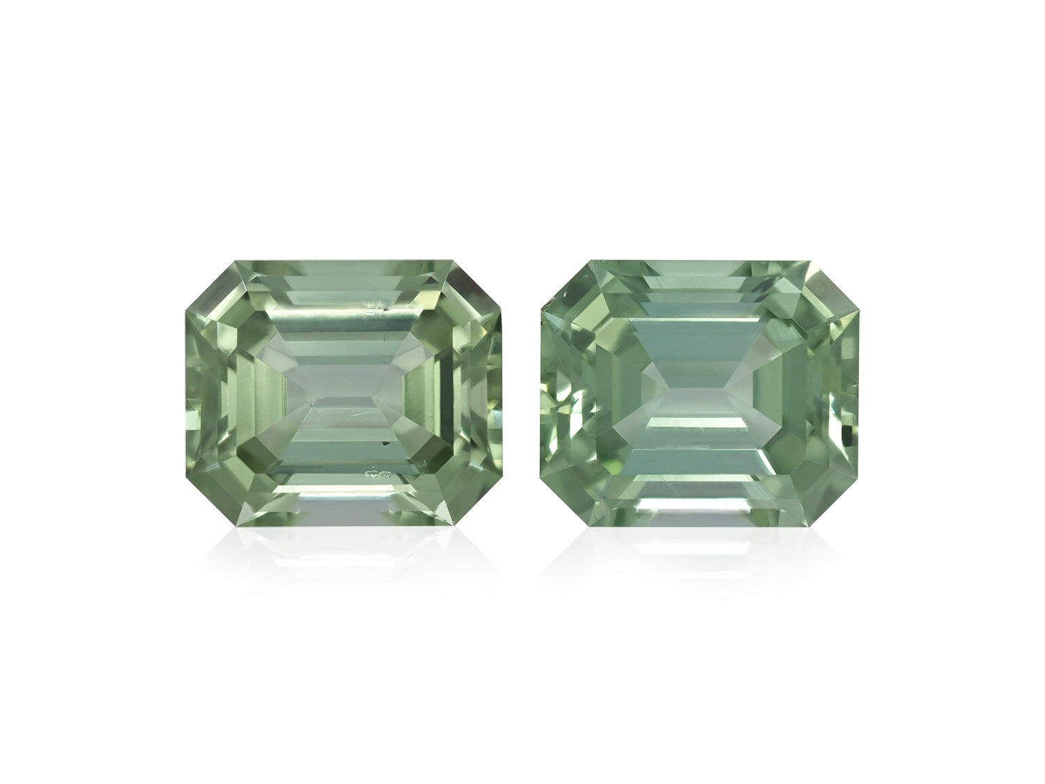 Green Tourmaline 8.71 CT / 2