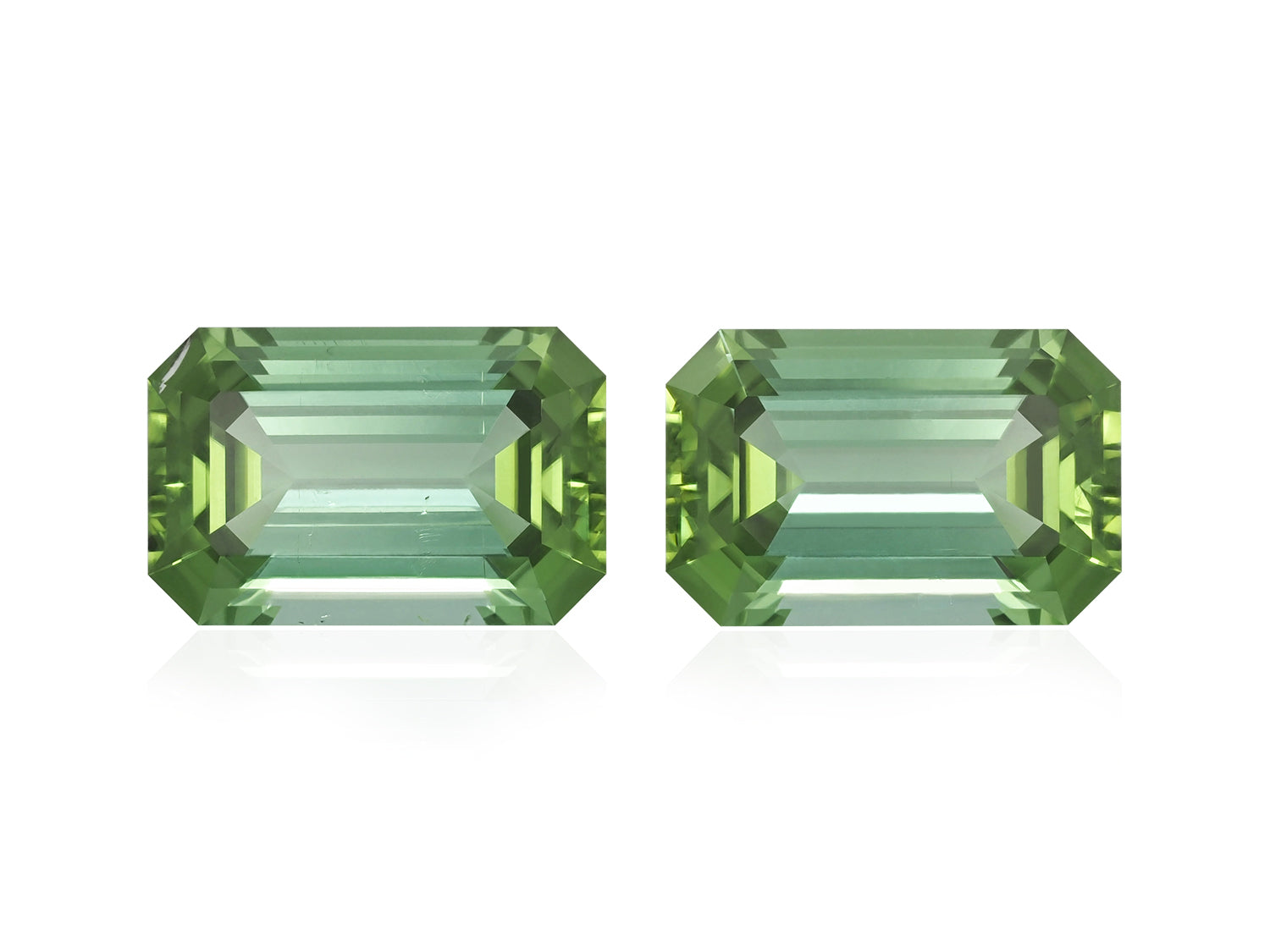 Green Tourmaline 7.33 CT / 2