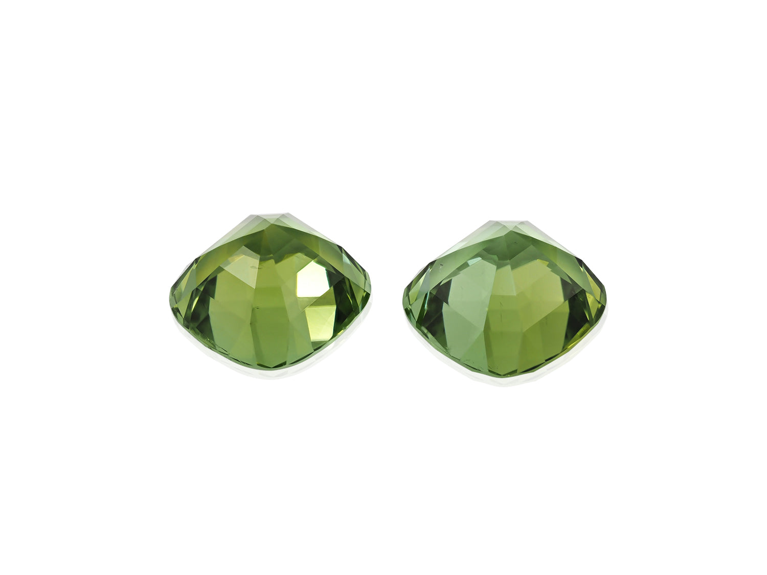 Green Tourmaline 10.03 CT / 2