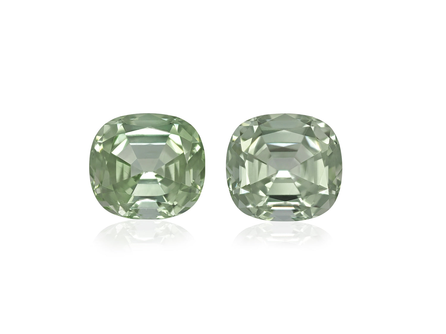 Green Tourmaline 8.04 CT / 2