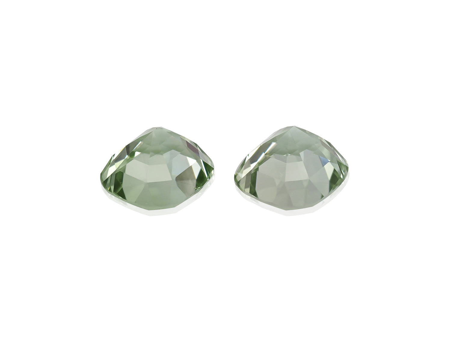 Green Tourmaline 8.04 CT / 2