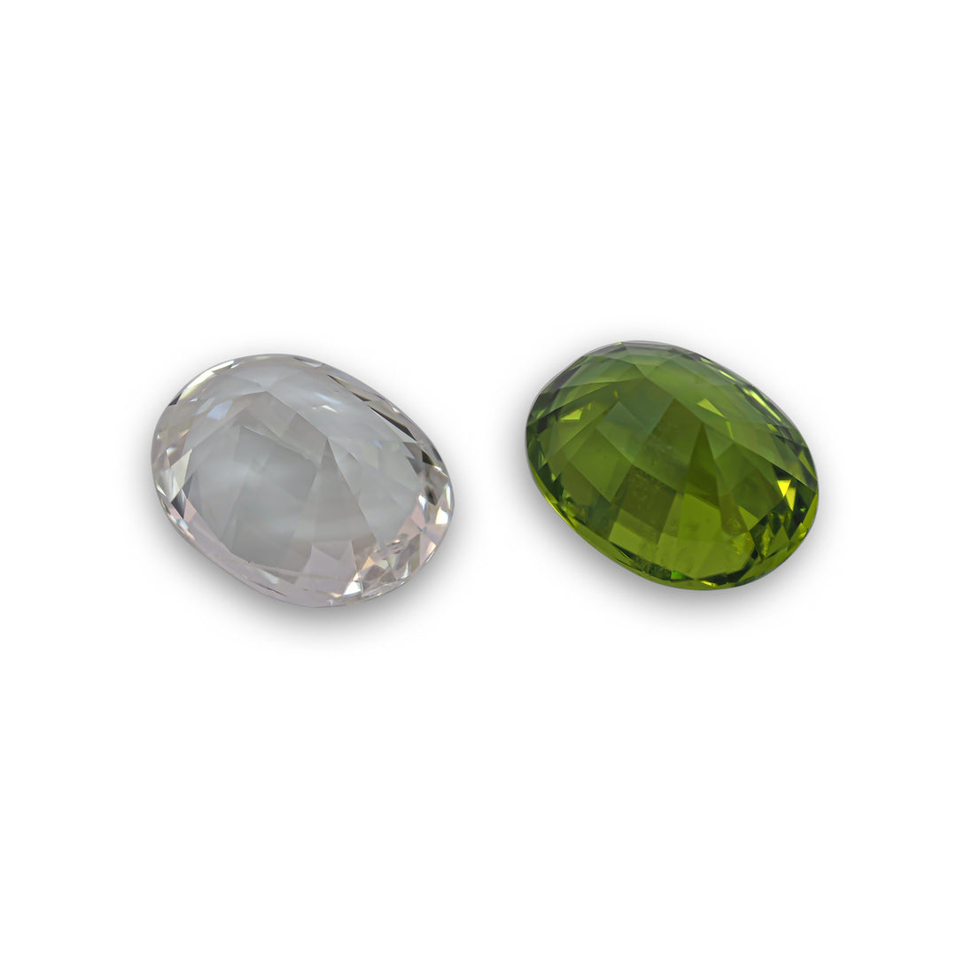 Forsterite 8.61CT / 2