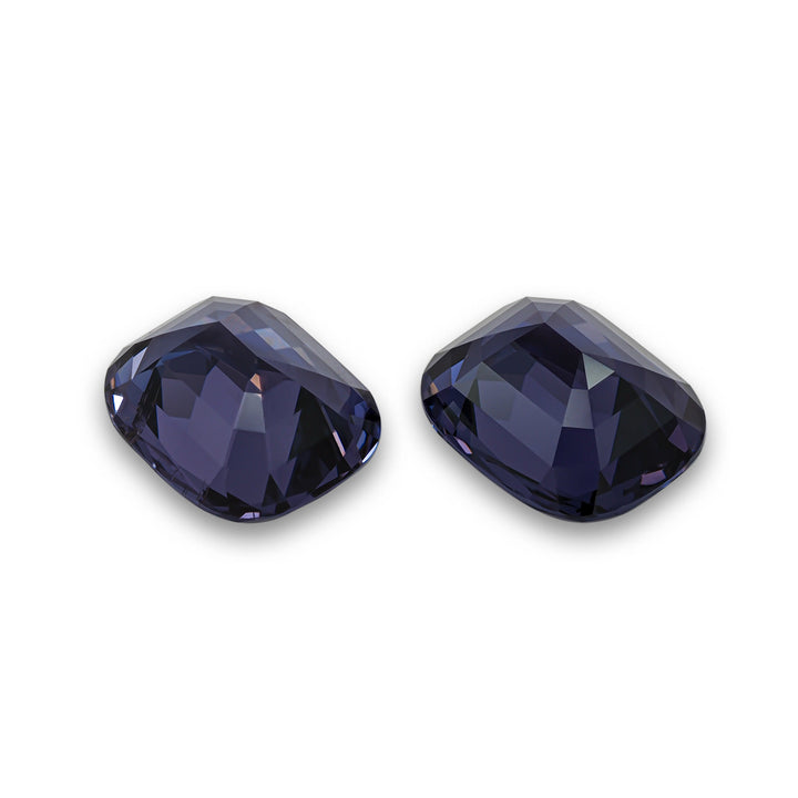Blue Spinel 14.10 CT / 2