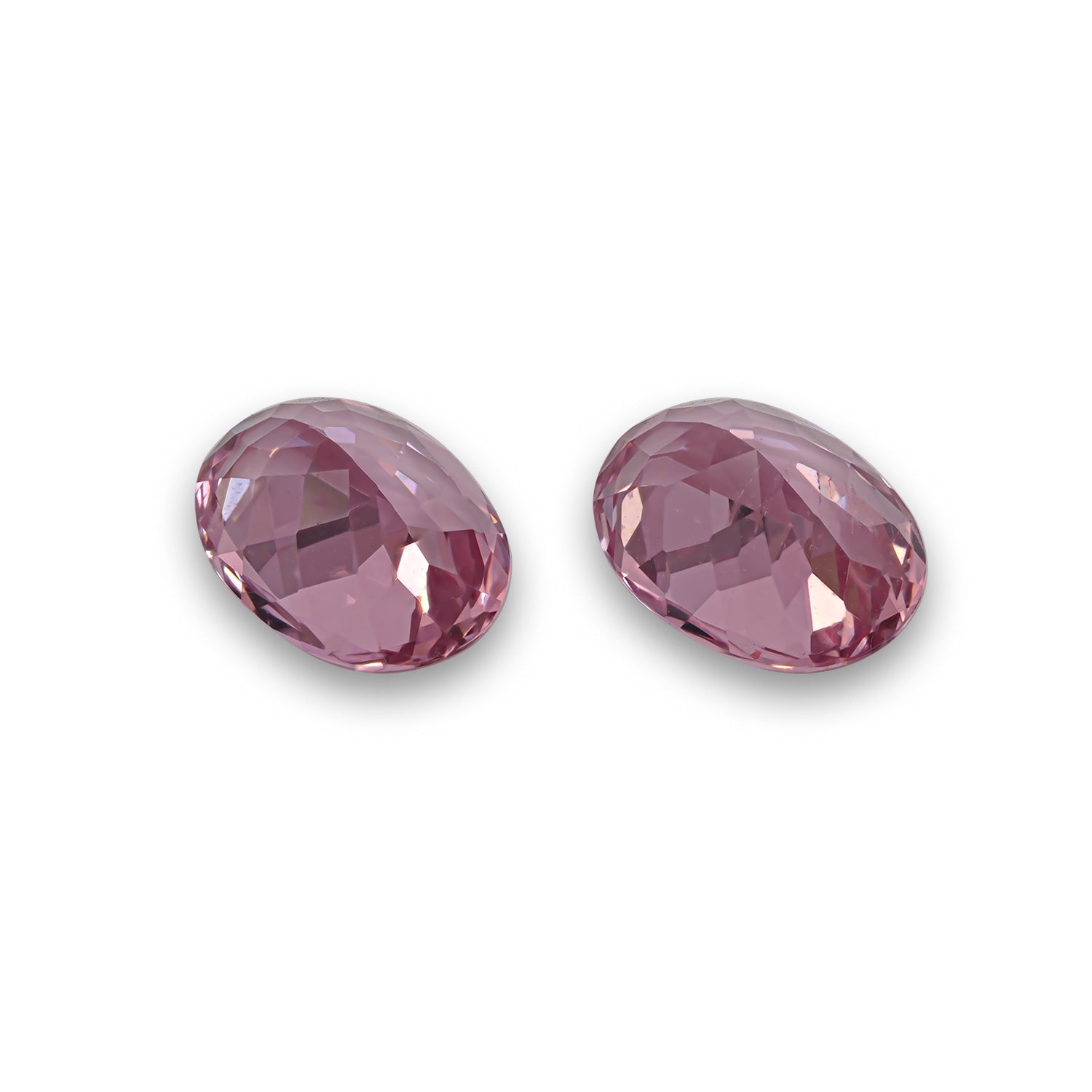 Pink Spinel 2.64 CT / 2