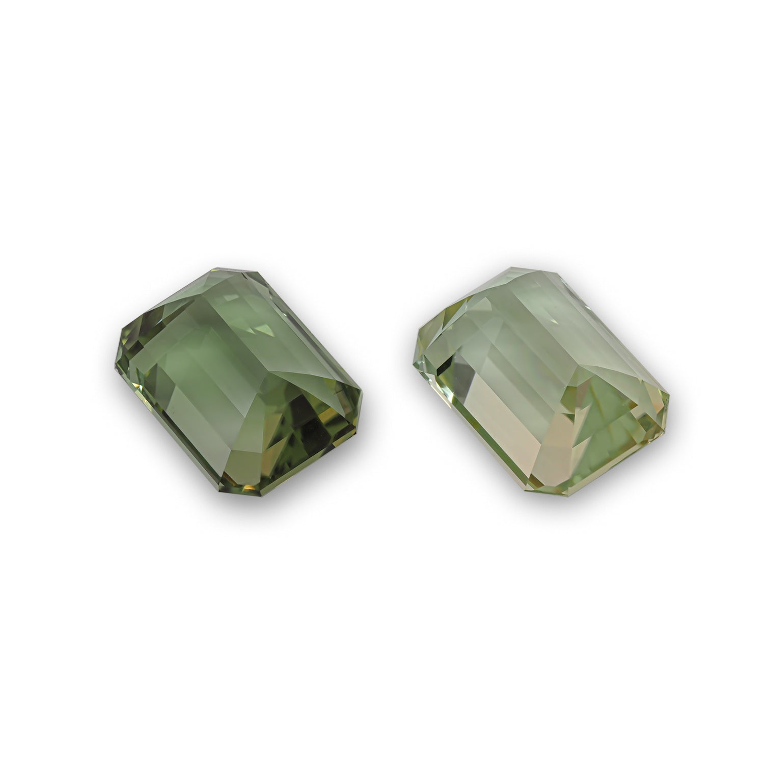 Tourmaline 15.38 CT / 2