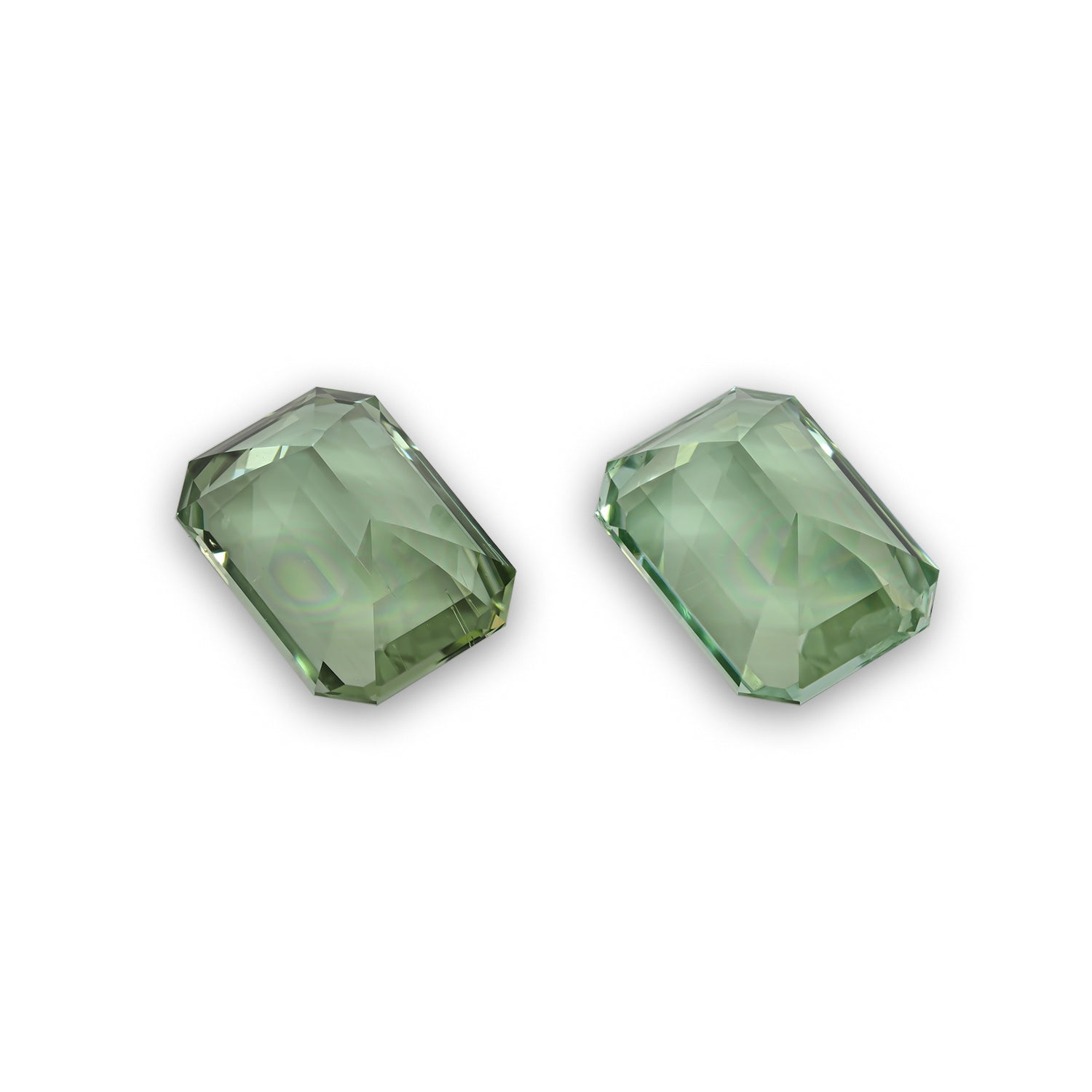 Tourmaline 10.01 CT / 2