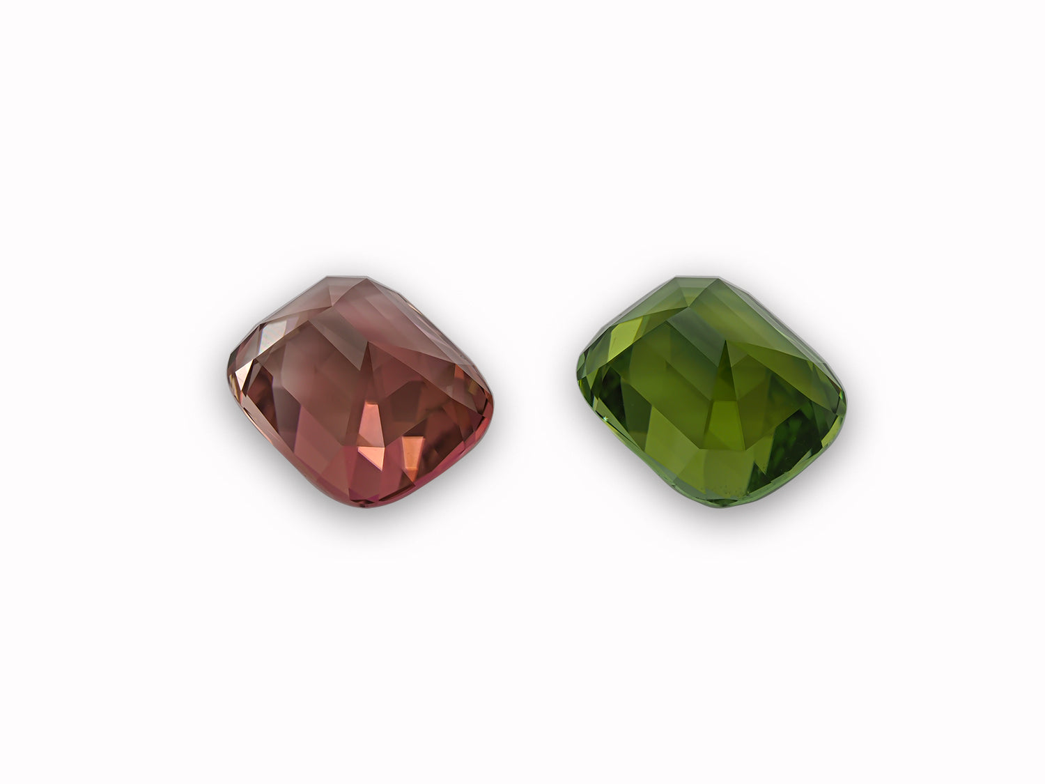 Tourmaline 9.80 CT / 2